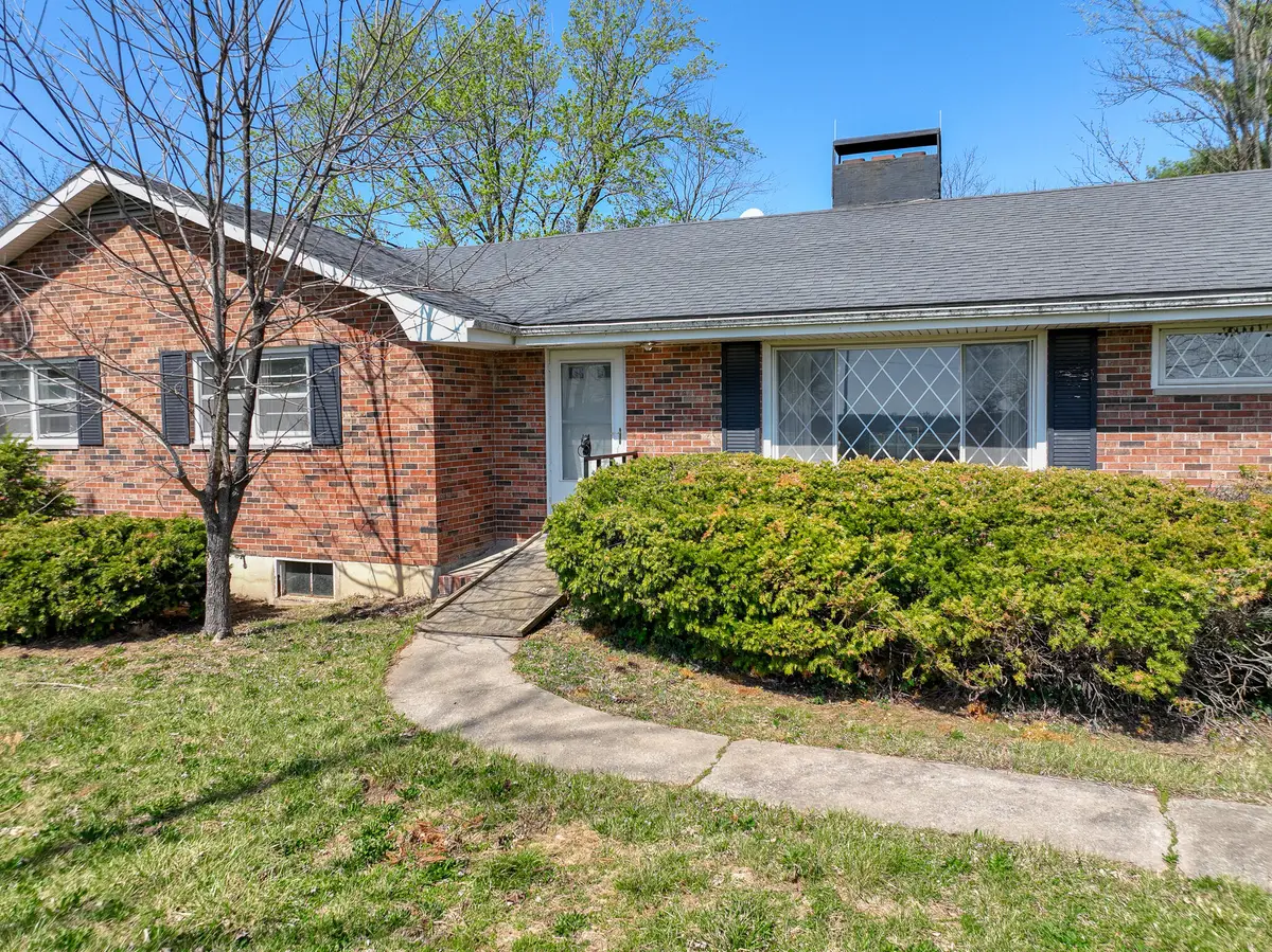 1915 State Road Y, New Bloomfield, MO 65063 - #1