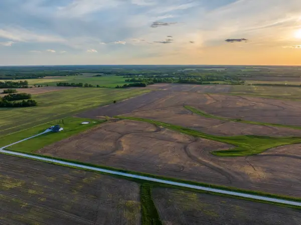000 County Road 817, PARIS, MO 65275