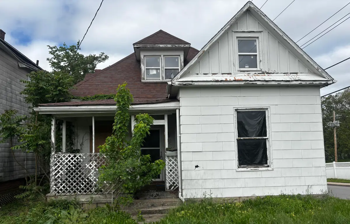 201 Bedford St, Moberly, MO 65270 - #1