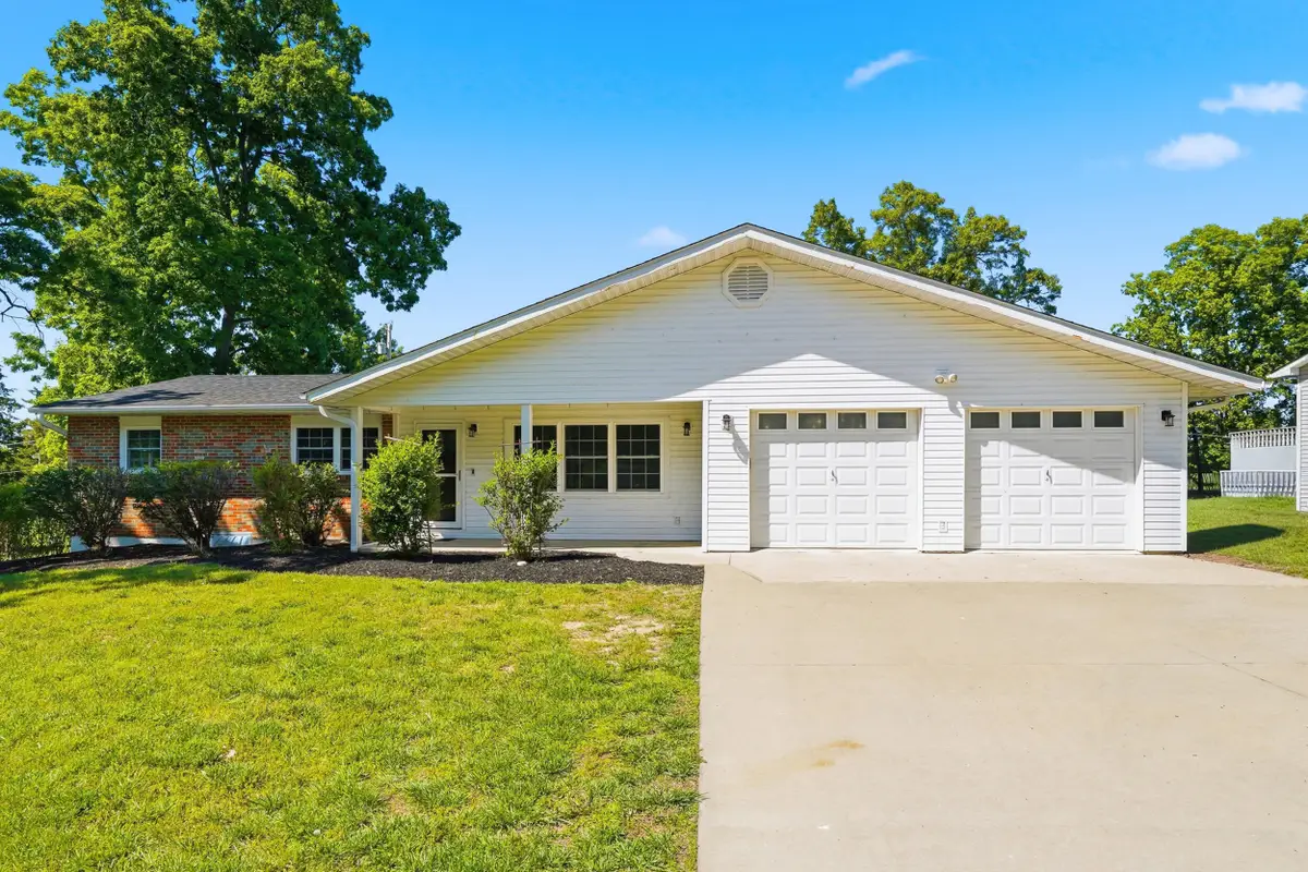 4507 Oak View Dr, Columbia, MO 65202 - #1