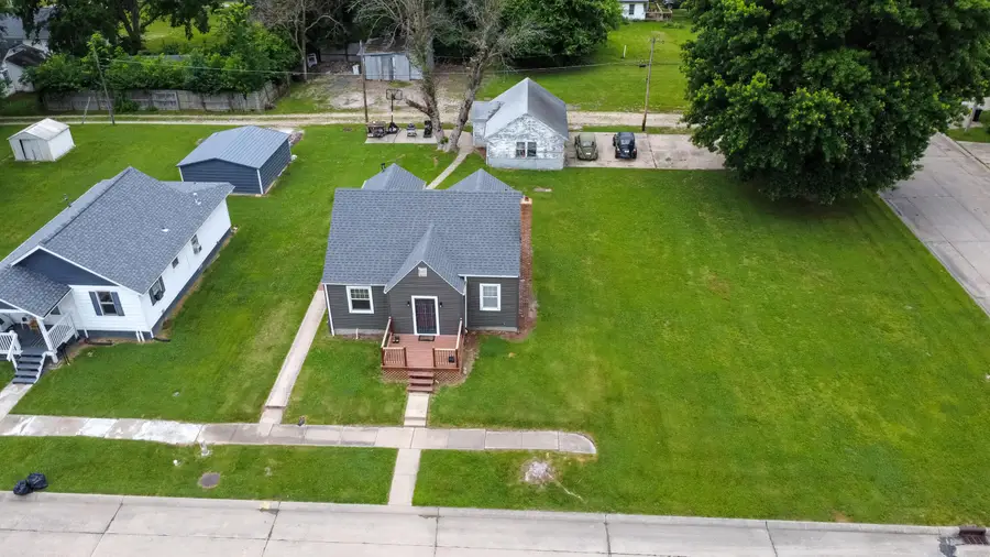 1321 N Olive St, Mexico, MO 65265 - #3