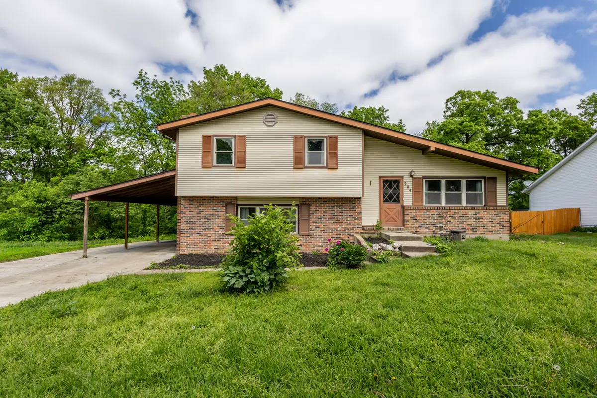 204 W Market St, New Franklin, MO 65274 - #1