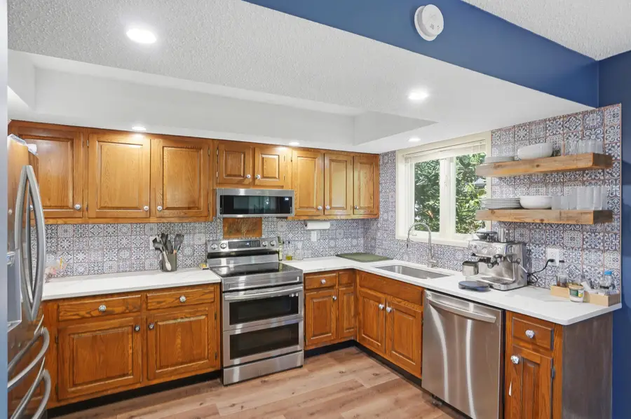 514 Huntridge Dr, Columbia, MO 65201 - #2