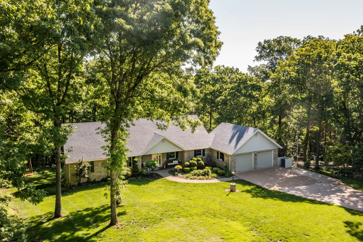 330 Cannondale Rd, Jefferson City, MO 65109 - #1