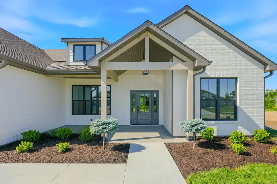 4500 Royal County Rd, Columbia, MO 65201 - #2