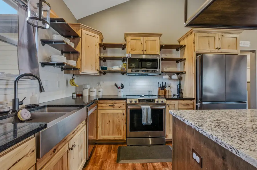 5580 Kingfisher Dr, Ashland, MO 65010 - #2