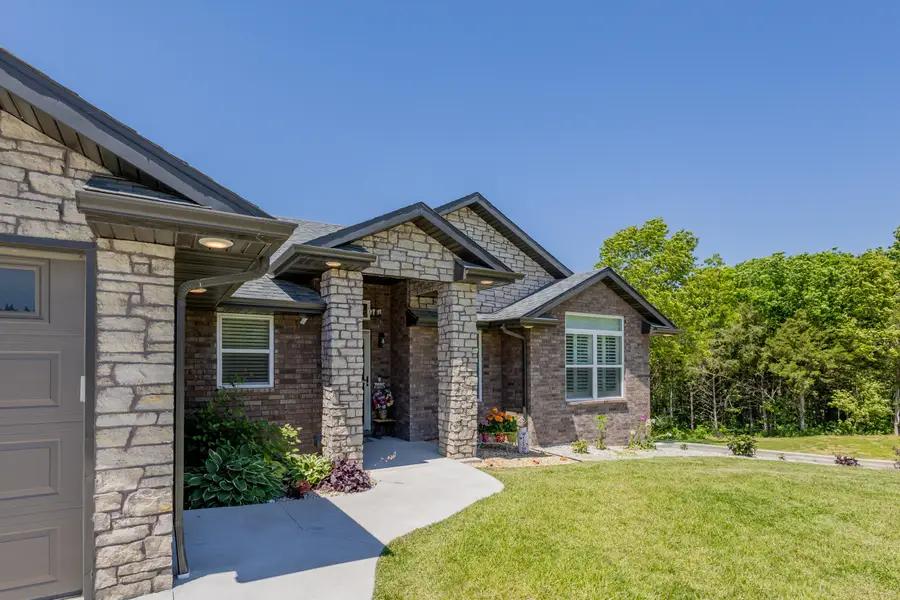 11555 County Road 385, Holts Summit, MO 65043 - #3