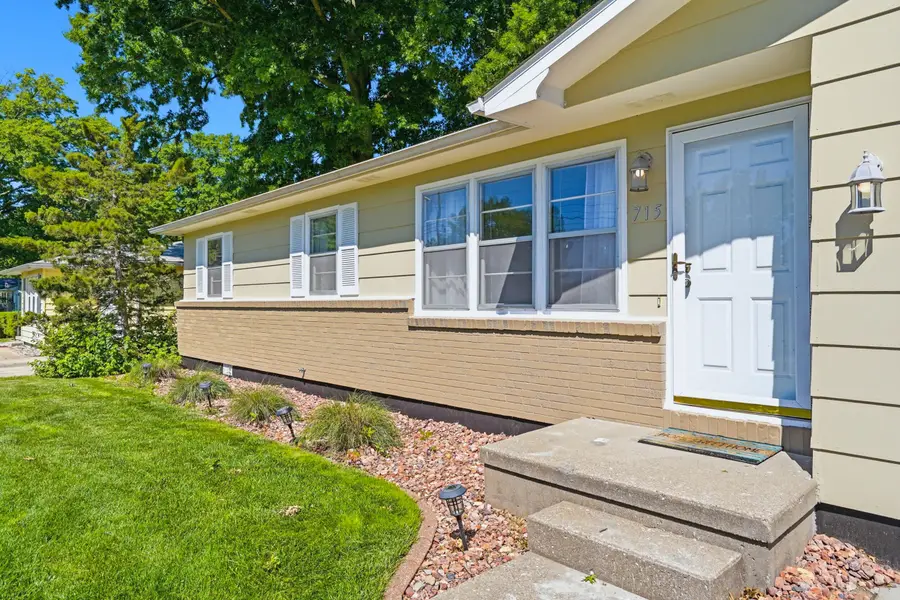 715 Green Meadows Rd, Columbia, MO 65203 - #3