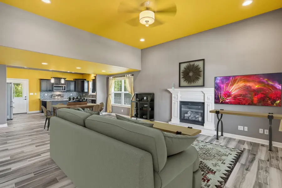 409 Perche Ridge Dr, Columbia, MO 65203 - #3