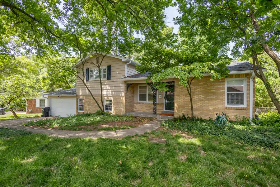 309 Westridge Dr, Columbia, MO 65203 - #2