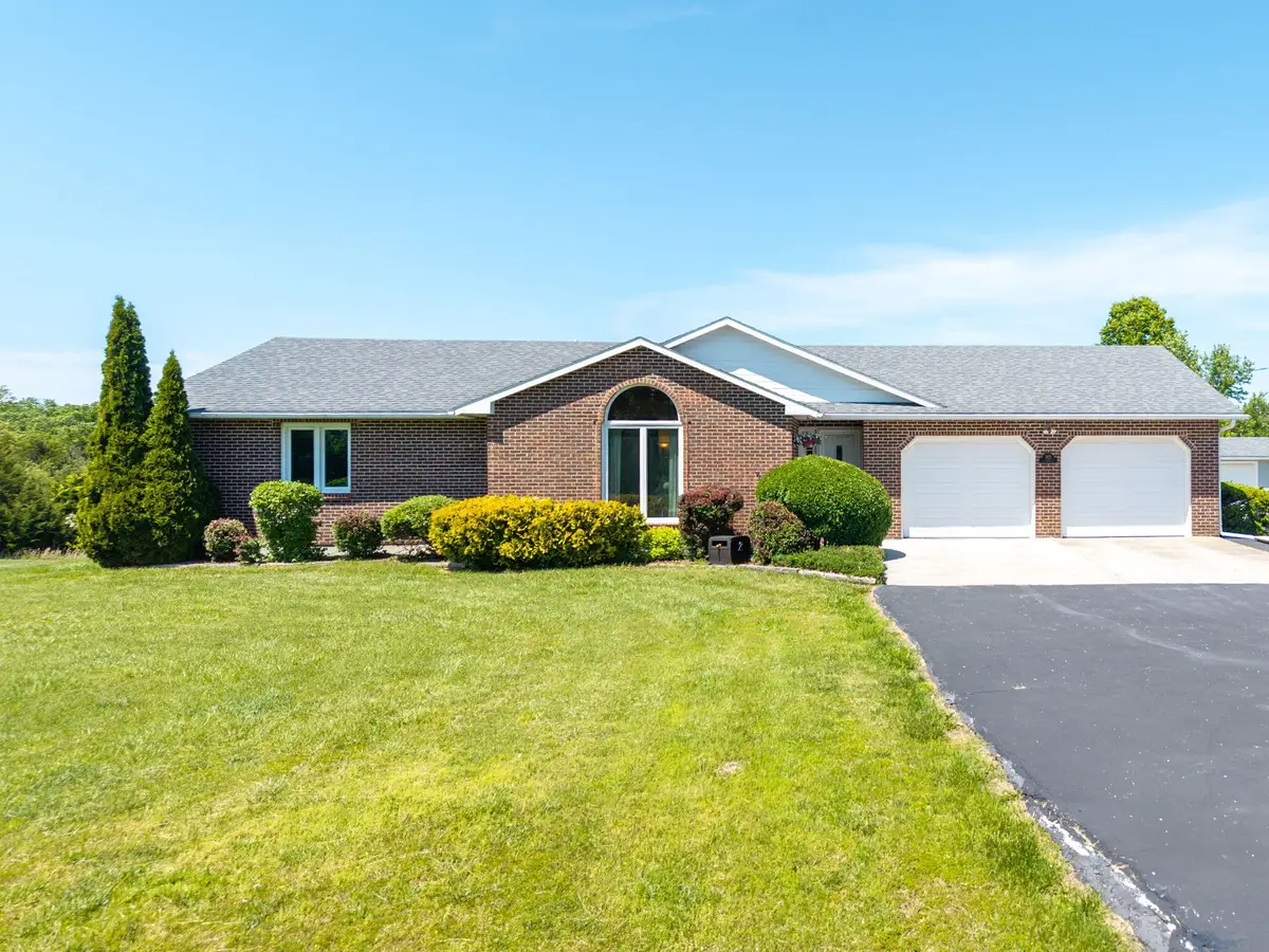925 W Rte F, Clark, MO 65243 - #1