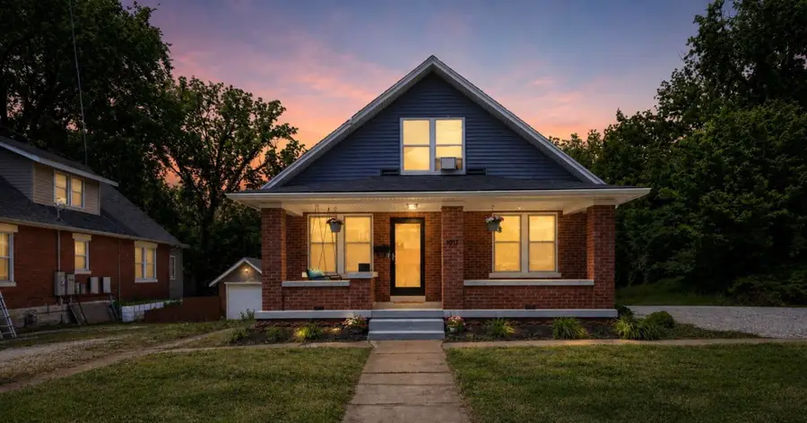 1017 Santa Fe Trail, Boonville, MO 65233 - #2