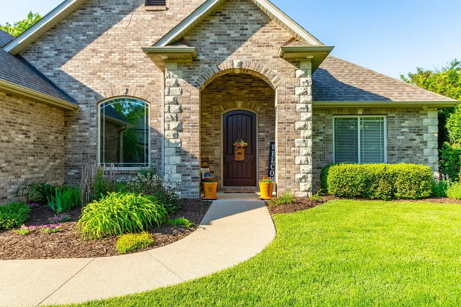 5207 Thornbrook Pky, Columbia, MO 65203 - #3