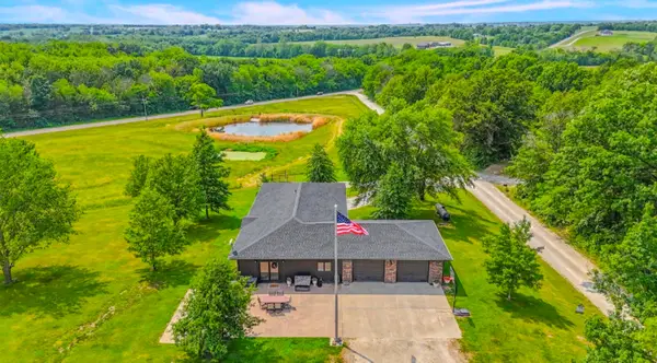 140 Co Rd 412, FAYETTE, MO 65248