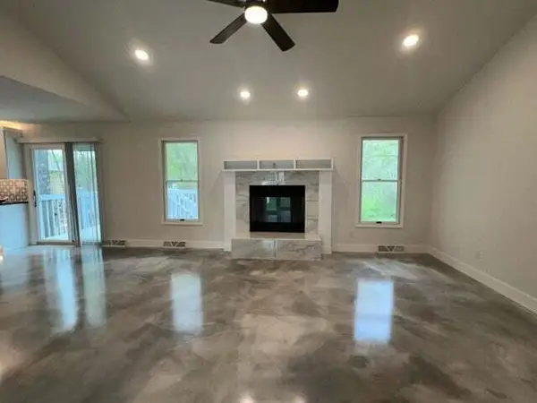 2301 Grant Ln, COLUMBIA, MO 65203