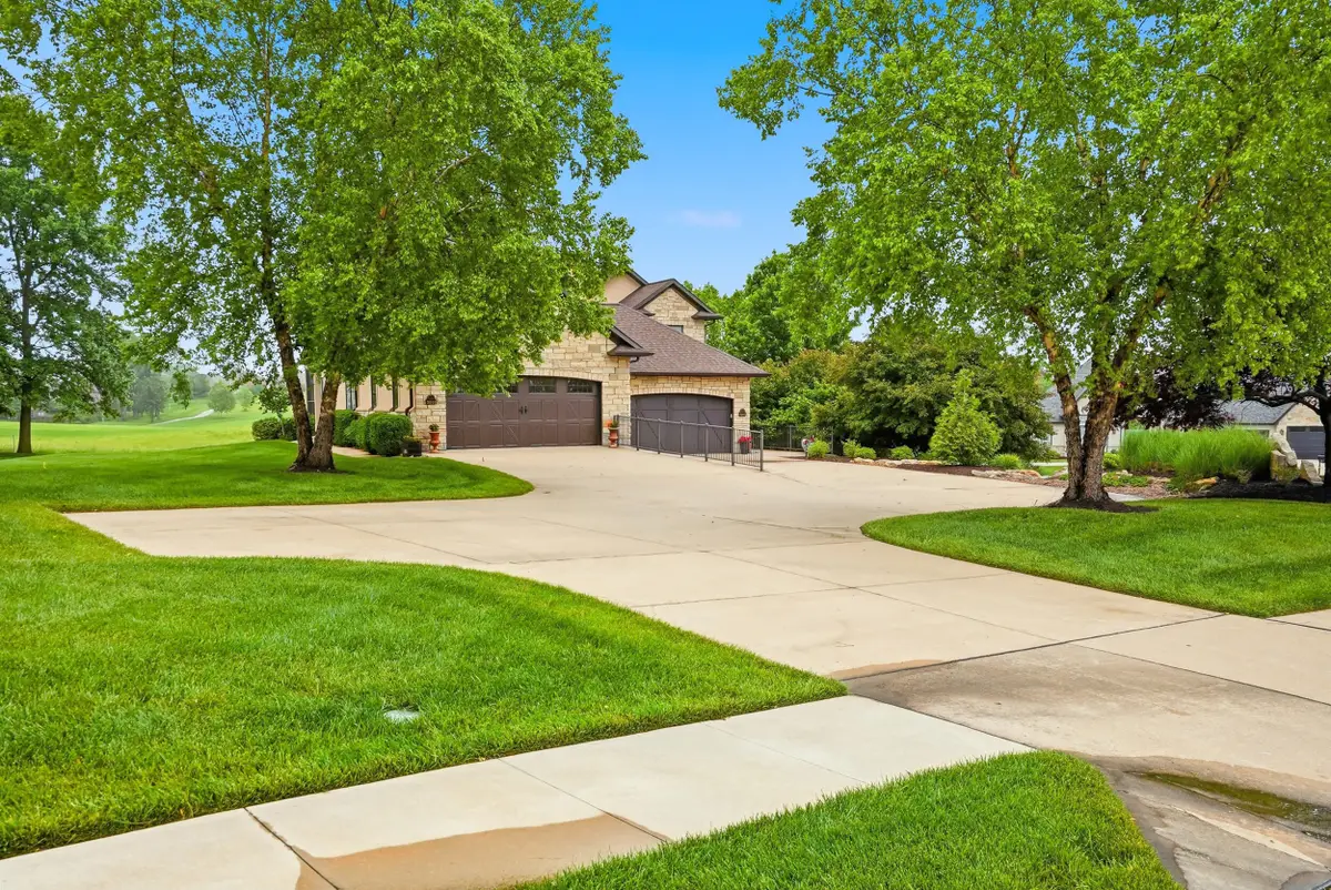5915 Green Gate Ln, Columbia, MO 65201 - #1