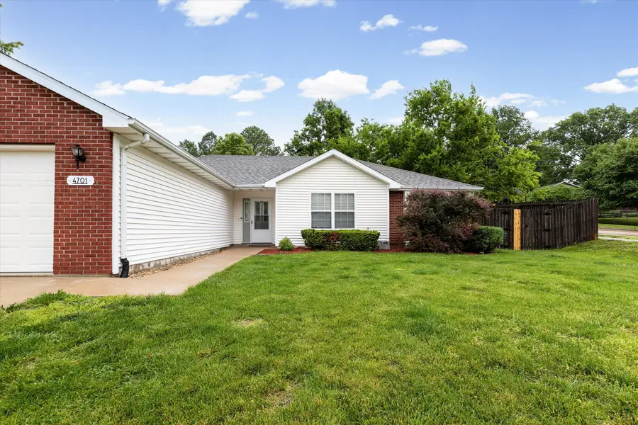 4701 Gage Pl, Columbia, MO 65203 - #2