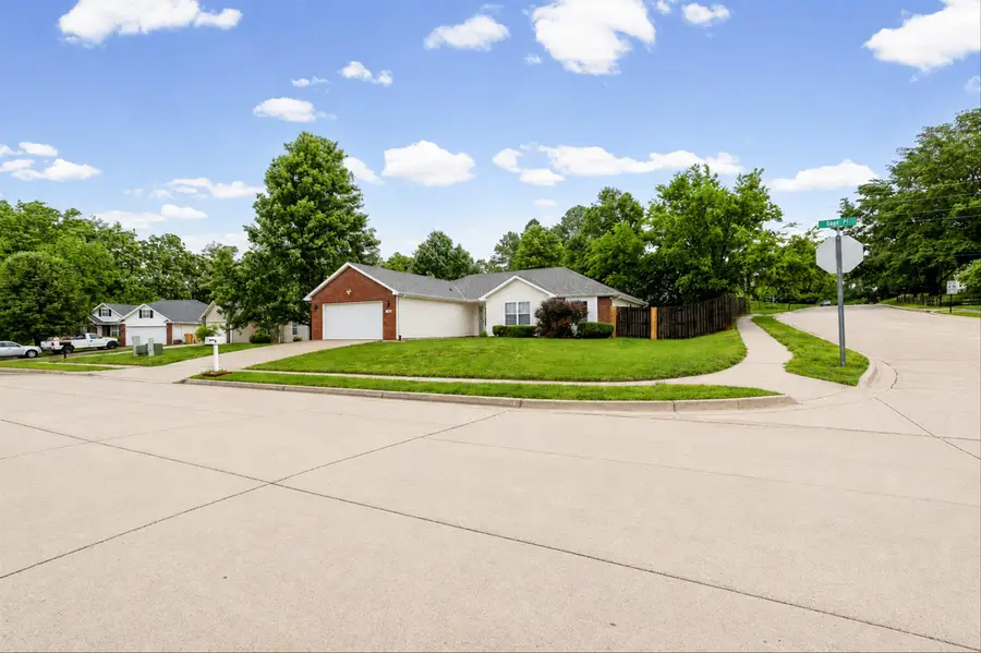 4701 Gage Pl, Columbia, MO 65203 - #3