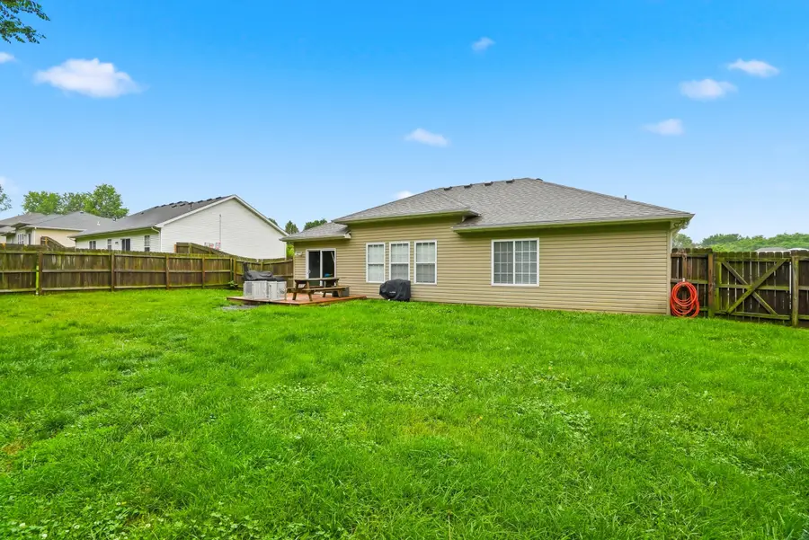 4402 Brunswick Dr, Columbia, MO 65202 - #3