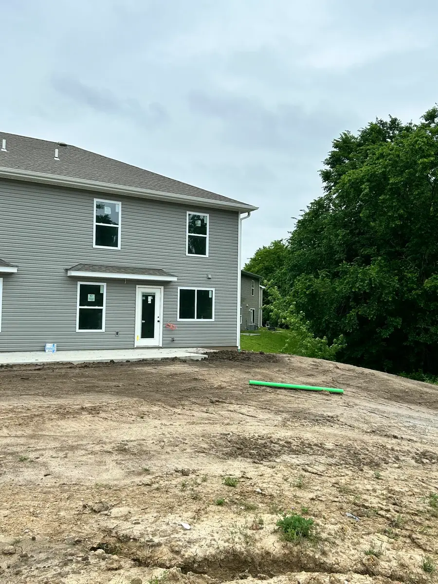 7860 N Glen Meadow Dr #18, Columbia, MO 65202 - #2
