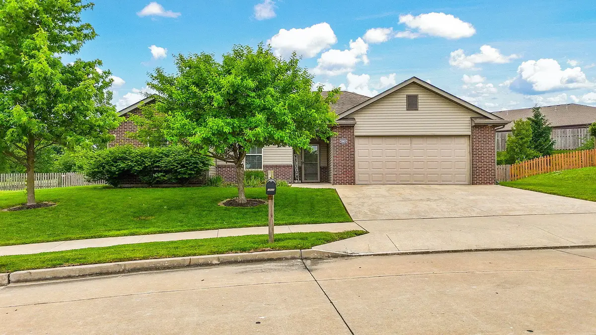 5807 Abbington Ct, Columbia, MO 65203 - #1