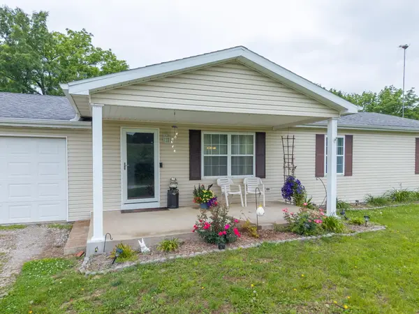 185 Highway 124, FAYETTE, MO 65248