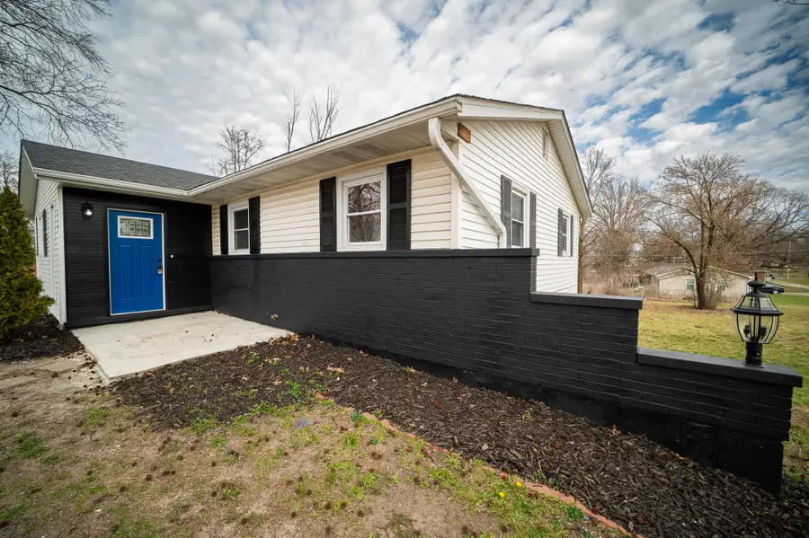820 N West Park Ln, Columbia, MO 65201 - #3