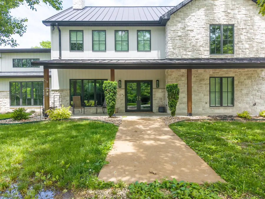 5701 E Flintstone Ln, Ashland, MO 65010 - #3
