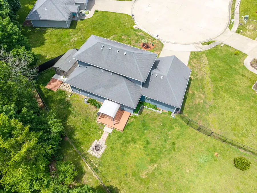 550 Sue Dr, Ashland, MO 65010 - #3