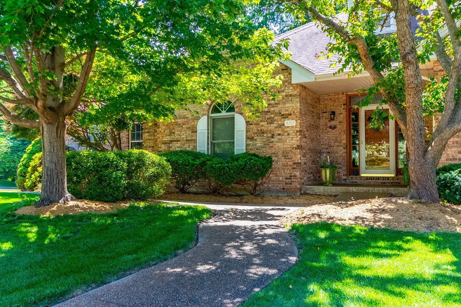 3215 Appalachian Dr, Columbia, MO 65203 - #2