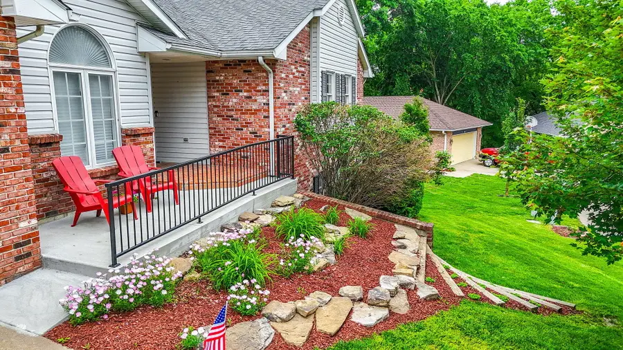 2205 Hillshire Ct, Columbia, MO 65203 - #3