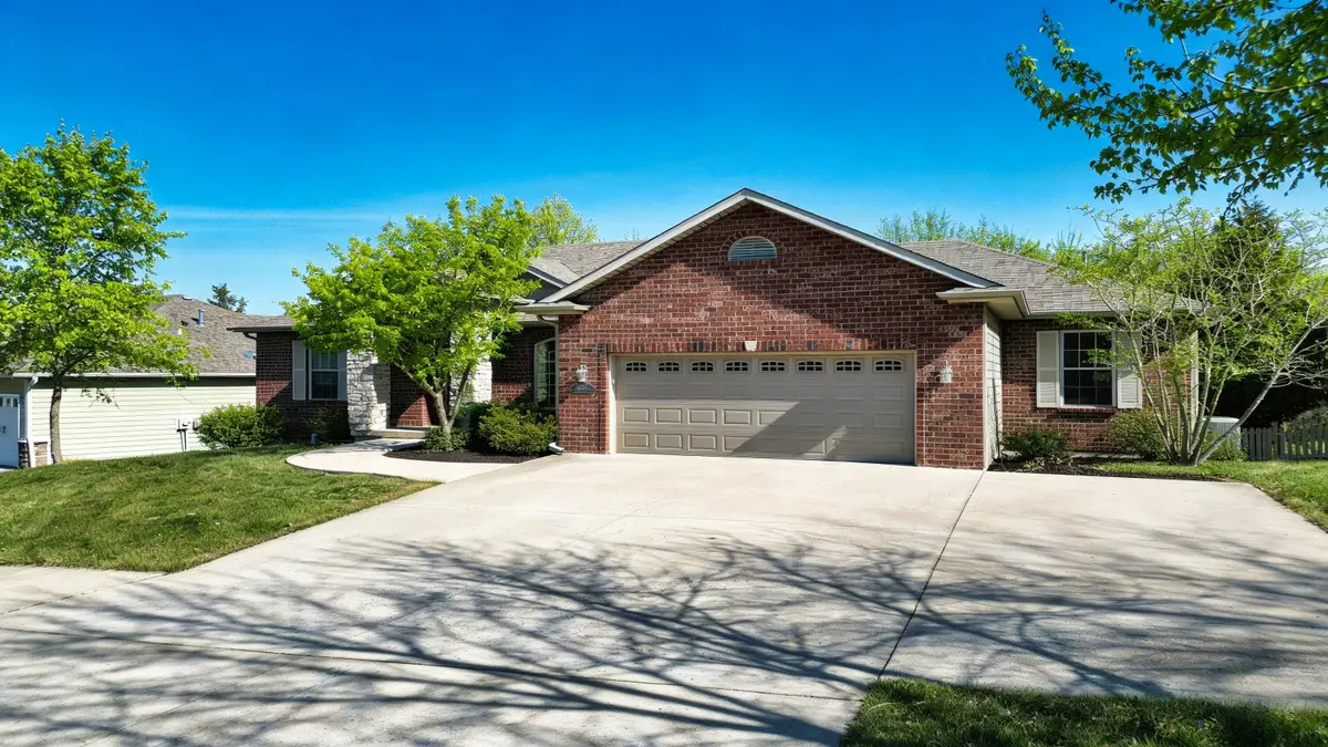 404 Stallworth Ct, Columbia, MO 65203 - #1