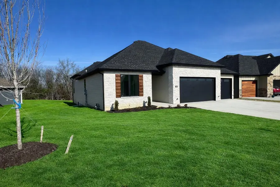 2829 Misty Flower Dr, Columbia, MO 65203 - #2