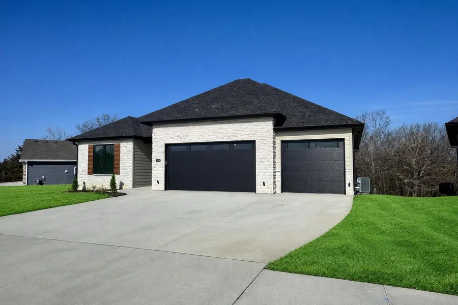 2829 Misty Flower Dr, Columbia, MO 65203 - #3