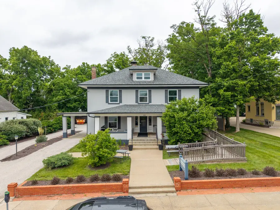 311 N 10th St, Columbia, MO 65201 - #2