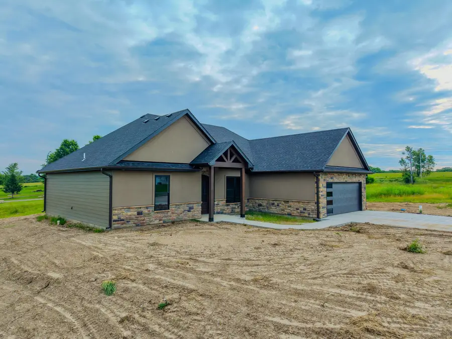 5305 Oakville Ranch Dr, Columbia, MO 65201 - #2