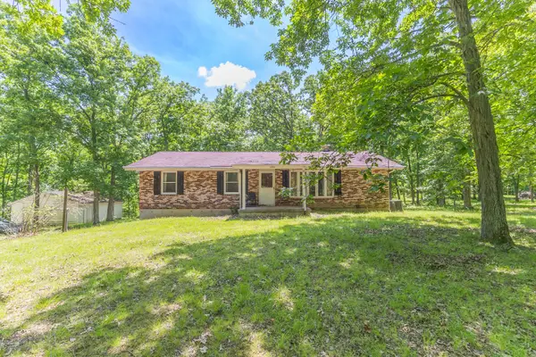 1226 County Road 2347, MOBERLY, MO 65270