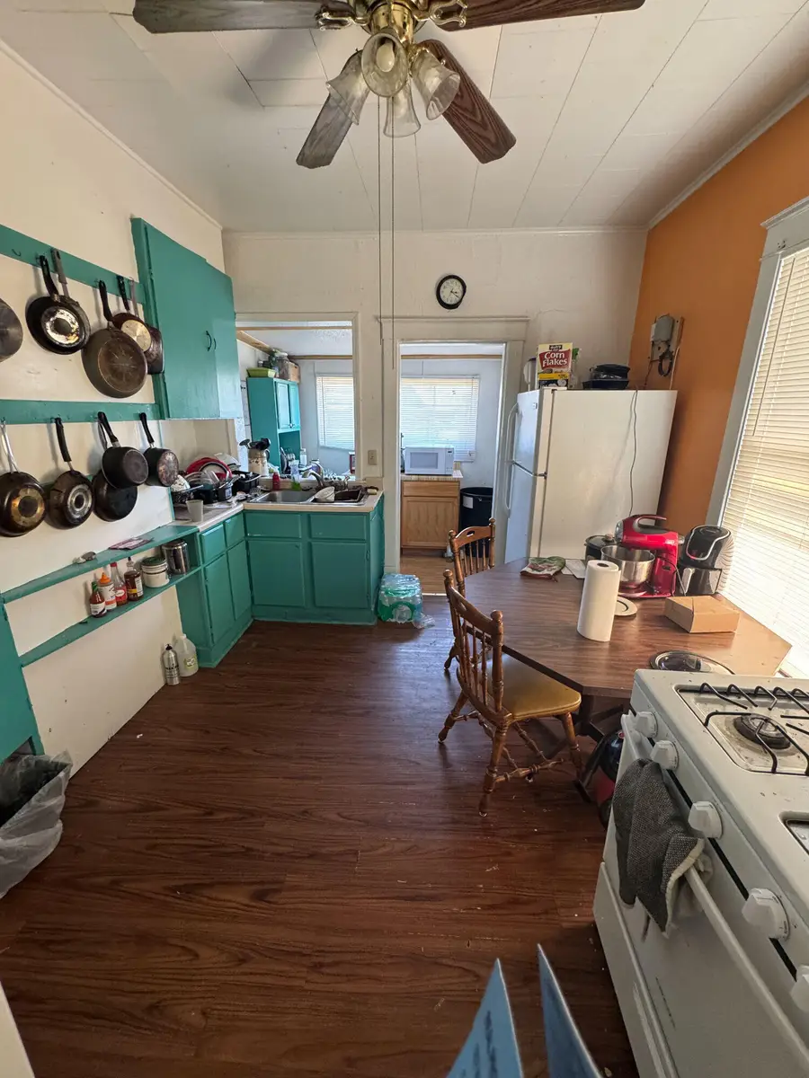 401 N 8th St, Columbia, MO 65201 - #3