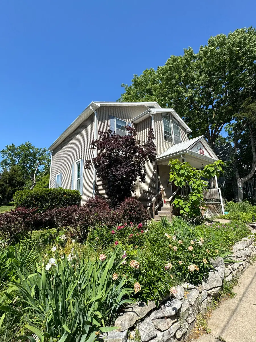 713 Lyon St, Columbia, MO 65201 - #2