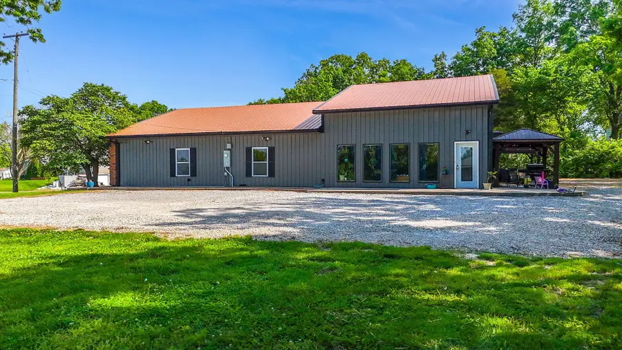 1821 N Jefferson St, Mexico, MO 65265 - #2