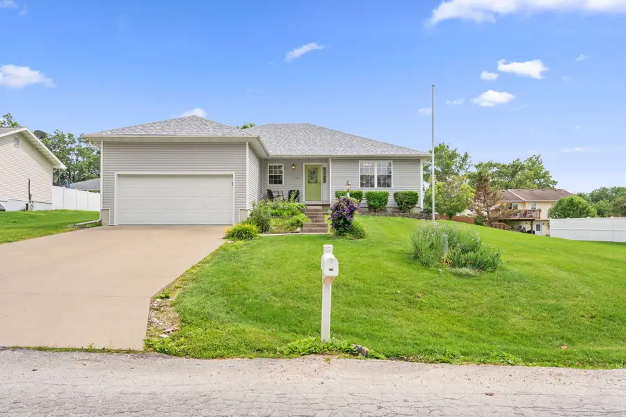 412 W Champain St, Eldon, MO 65026 - #3
