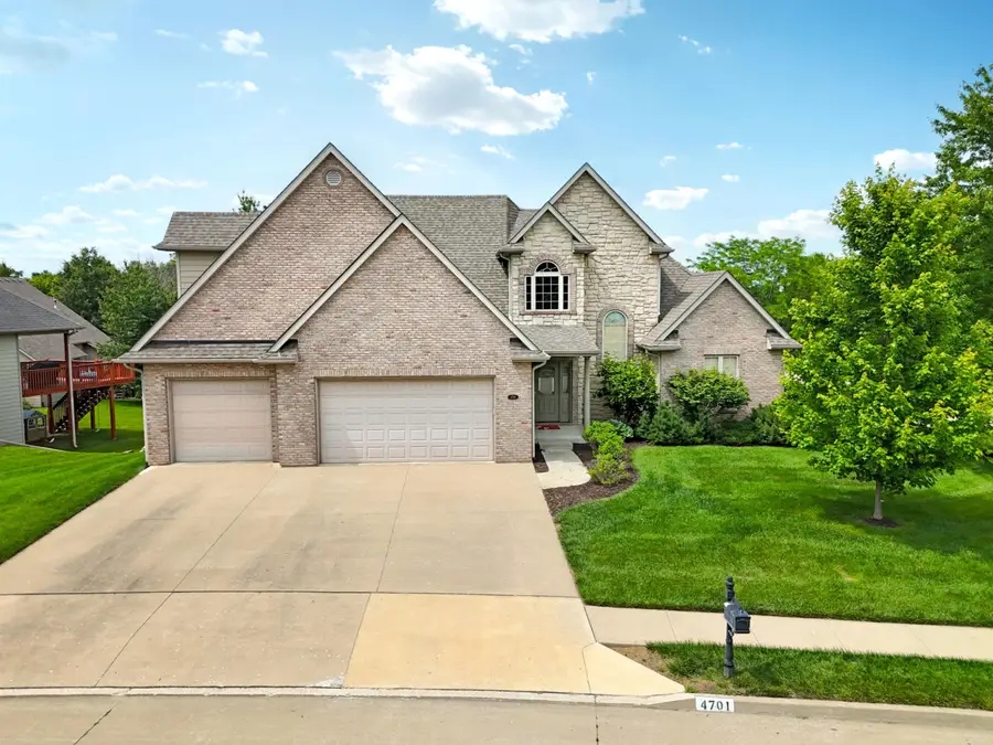 4701 Thornbrook, Columbia, MO 65203 - #2