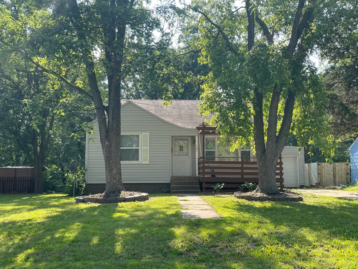 707 Independence St, Columbia, MO 65203 - #1