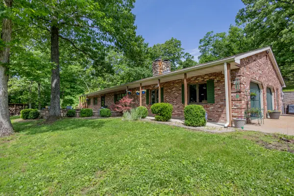 11845 County Road 393, HOLTS SUMMIT, MO 65043