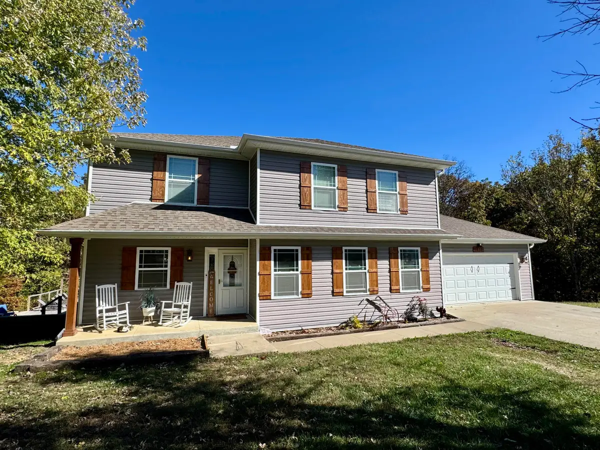 9434 N Boatman Hill Rd, Columbia, MO 65202 - #1