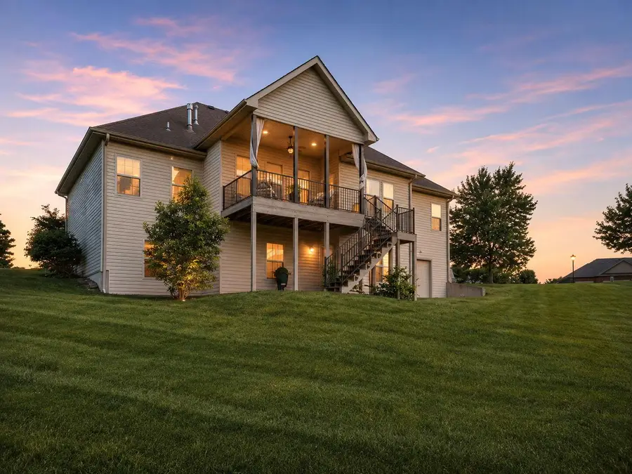 1913 Surrey Ct, Columbia, MO 65203 - #2
