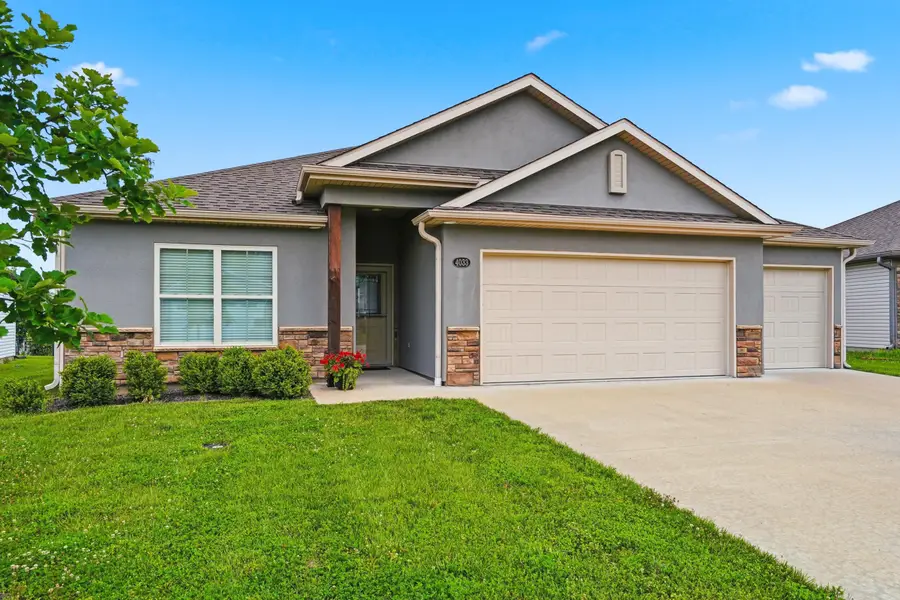 4033 W Perennial Ct, Columbia, MO 65203 - #2