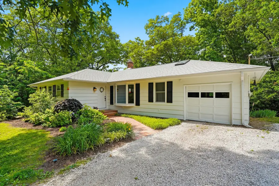 1605 W High Point Ln, Columbia, MO 65203 - #2