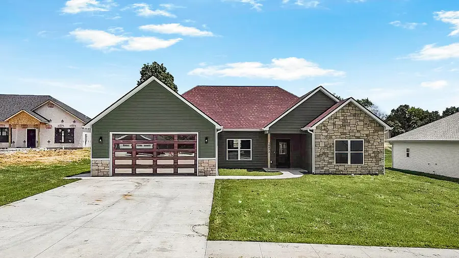 10872 Country Aire Meadows Ct, Holts Summit, MO 65043 - #2