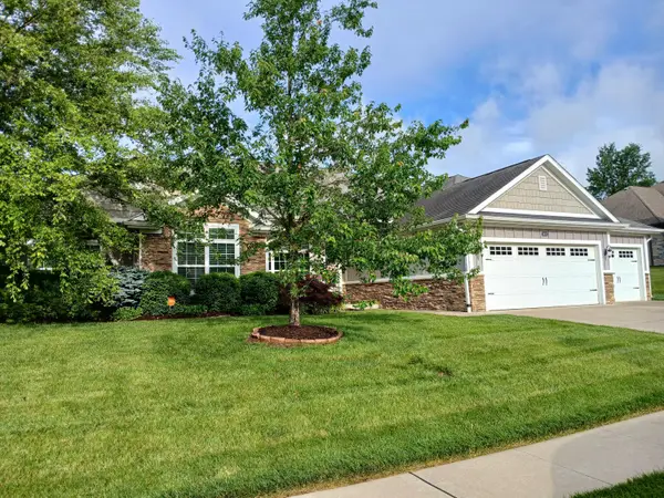 1800 Labrador Dr, COLUMBIA, MO 65203